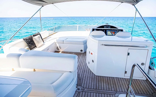 Аренда яхты Sunseeker Manhattan 63 на Майорке, Испания